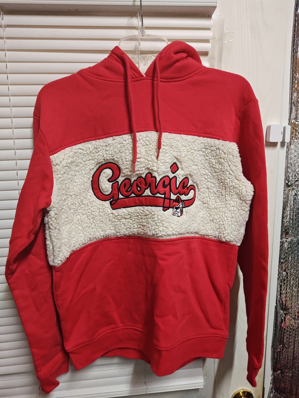 Rivalry Threads Red and Cream Georgia Sherpa Pullover Hoodie